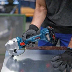 Grignoteuse 18V (produit Seul) GNA 18V-16 E - BOSCH 0601529600 -Promos Pro Bricolage Boutique grignoteuse sans fil 18v gna 18v 16 e bosch 0601529600 4