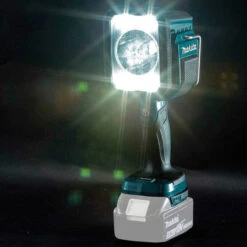 Lampe De Chantier 18V LXT Li-Ion (Produit Seul) - MAKITA DEBDML812 -Promos Pro Bricolage Boutique lampe chantier 18v makita debml812 3