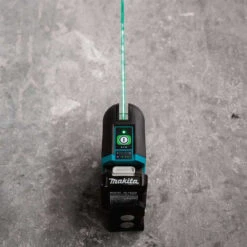 Laser Croix 12V CXT à Lignes Vertes 35 M - MAKITA SK105GDZ 6 Laser Croix 12V CXT à Lignes Vertes 35 M - MAKITA SK105GDZ -Promos Pro Bricolage Boutique laser croix 12v makita sk105gdz 2