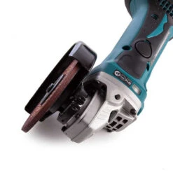 Meuleuse Angulaire 18V LXT Ø115 Mm (2x3,0 Ah) En MAKPAC - MAKITA DGA452RFJ 10 Meuleuse Angulaire 18V LXT Ø115 Mm (2x3,0 Ah) En MAKPAC - MAKITA DGA452RFJ -Promos Pro Bricolage Boutique meuleuse angle makita dga452rfj 4