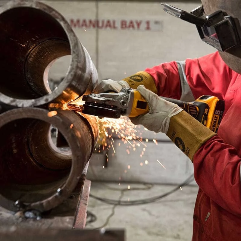 Meuleuse 18V XR Li-Ion Ø125mm Tête Plate (machine Seule) - DEWALT DCG405FN 4 Meuleuse 18V XR Li-Ion Ø125mm Tête Plate (machine Seule) - DEWALT DCG405FN – Image 4