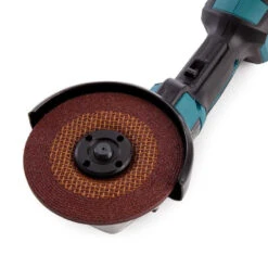 Meuleuse D'angle 18V LXT Ø125 Mm (2x3,0 Ah) En MAKPAC - MAKITA DGA508RFJ -Promos Pro Bricolage Boutique meuleuse makita dga508rfj 4