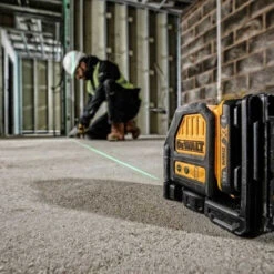 Niveau Laser Multi Lignes 3x360° XR 12V (1x2,0 Ah) - DEWALT DCE089D1G-QW 7 Niveau Laser Multi Lignes 3x360° XR 12V (1x2,0 Ah) - DEWALT DCE089D1G-QW -Promos Pro Bricolage Boutique niveau laser multi lignes vert dewalt dce089d1g 3