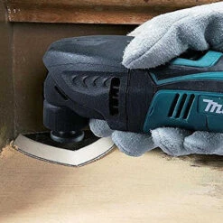 Outil Multifonctions 18V LXT (2x5,0 Ah) Avec Accessoires En MAKPAC - MAKITA DTM51RTJX4 -Promos Pro Bricolage Boutique outil multifonctions makita dtm51rtjx4 2