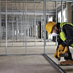 Perforateur Burineur 18V XR SDS-Plus (2x4,0 Ah) En TSTAK - DEWALT DCH253M2 -Promos Pro Bricolage Boutique perforateur burineur dewalt dch253m2 4