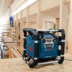 Radio De Chantier 18V (produit Seul) GPB 18V-5 C - BOSCH 06014A4000 -Promos Pro Bricolage Boutique radio de chantier sans fil 18v gpb 18v 5 c bosch 06014a4000 2