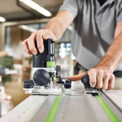Rail De Guidage 140 Cm FS 1400/2-LR 32 - FESTOOL 496939 -Promos Pro Bricolage Boutique rail de guidage 140 cm fs 1400 2 lr 32 festool 496939 4