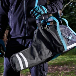 Sacoche Ultimate Pour Tronçonneuse - MAKITA E-05549 -Promos Pro Bricolage Boutique sacoche ultimate pour tronconneuse makita e 05549 5